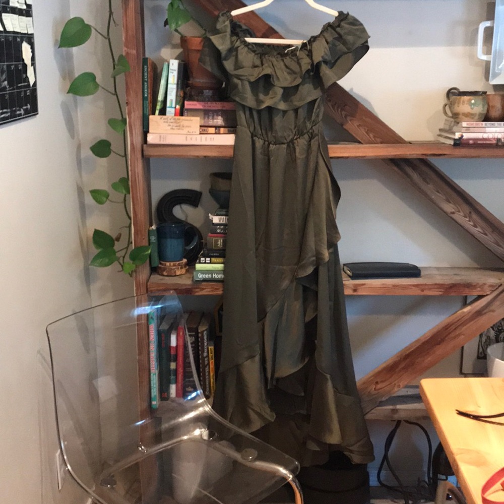 Beautiful dark green ruffle dress